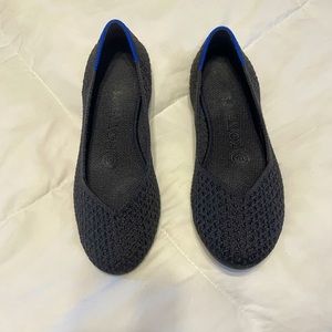Rothy’s black flat size 5
